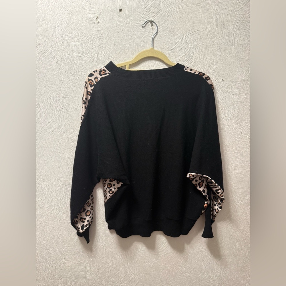 Sioni Leopard Print Dolman Sweater Top M Black Brown Animal Print Knit Blouse - Picture 4 of 6